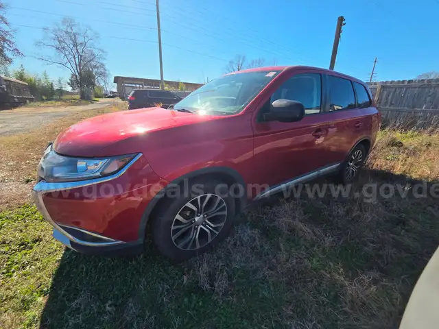 2017 Mitsubishi Outlander ES