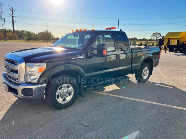 2012 Ford F-250 SD XLT SuperCab 2WD