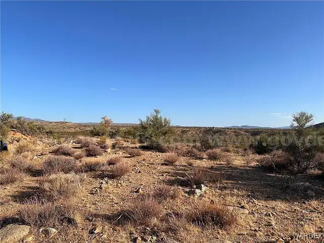 Nice Building/RV Lot, Arizona 0.22 Acre Mountain Lot , Road Frontage, 3190&#x27; Elevation, with Stunning Views -