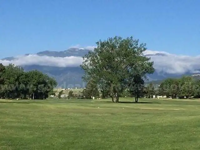 Near Golf Course, Colorado Stunning View Lot, Power,Water,Sewer, Custom home 1 lot away, 5200&#x27; Elevation,
