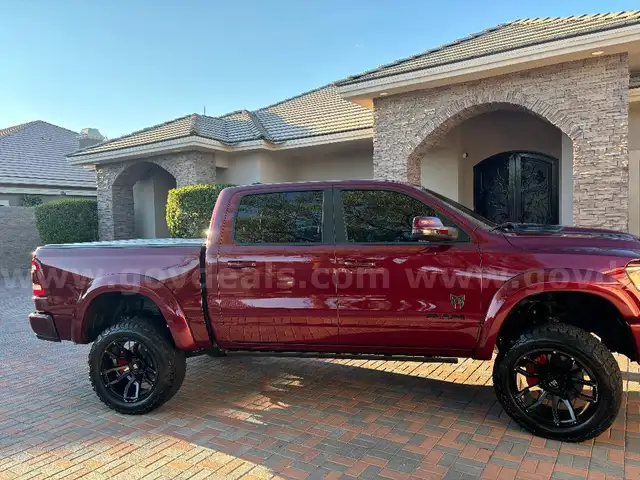 2024 Ram Laramie 4WD CrewCab 1500 Rocky Ridge, 4290 miles, Hemi V8, 6&#x22; lift 22&#x27;s , 95k MSRP, Warranty till Oct 2027