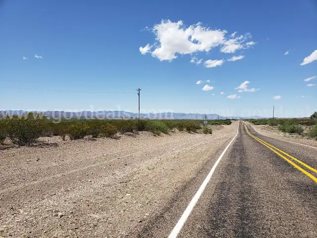 10 Acres Western Texas, Access, Power in area, County Road Access