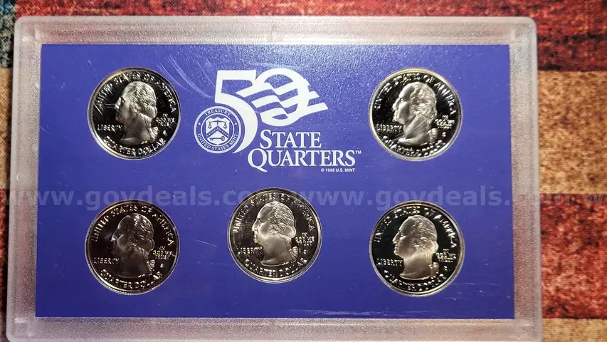 Beautiful 2001 State Quarter Coin Set