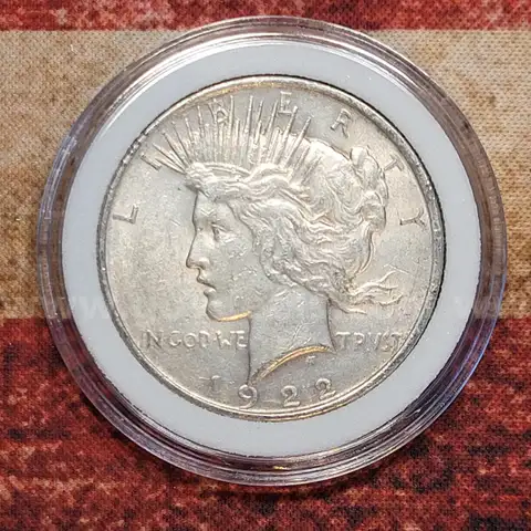 Beautiful Silver Peace Dollar 1922