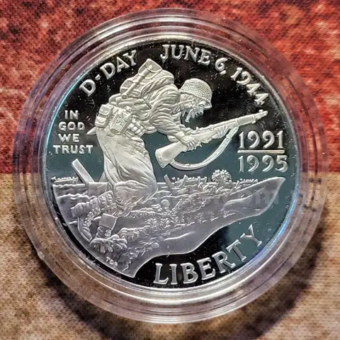 Beautiful 2010 &#x22;D-Day June 6, 1944&#x22; Silver Dollar