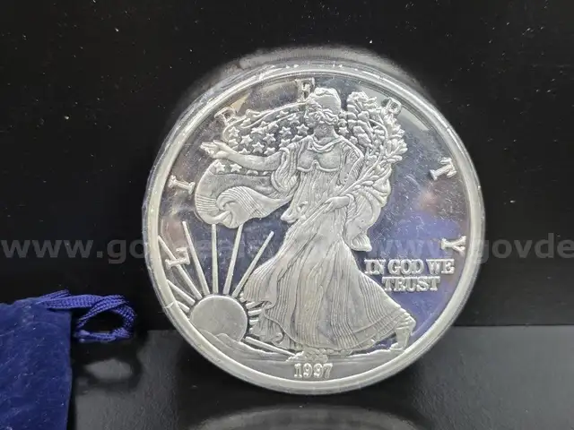 1997 American Silver Eagle 1 troy pound of silver