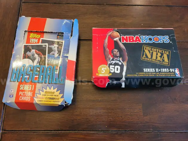 Hundreds of Baseball &#x26; Basketball Cards - Topps 1994 &#x26; Hoops 93-94