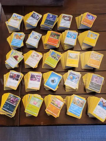 Thousands of Pok&#xE9;mon Cards