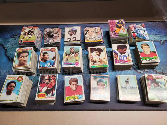 Thousands of Football Cards - 70&#x27;s &#x26; 90S