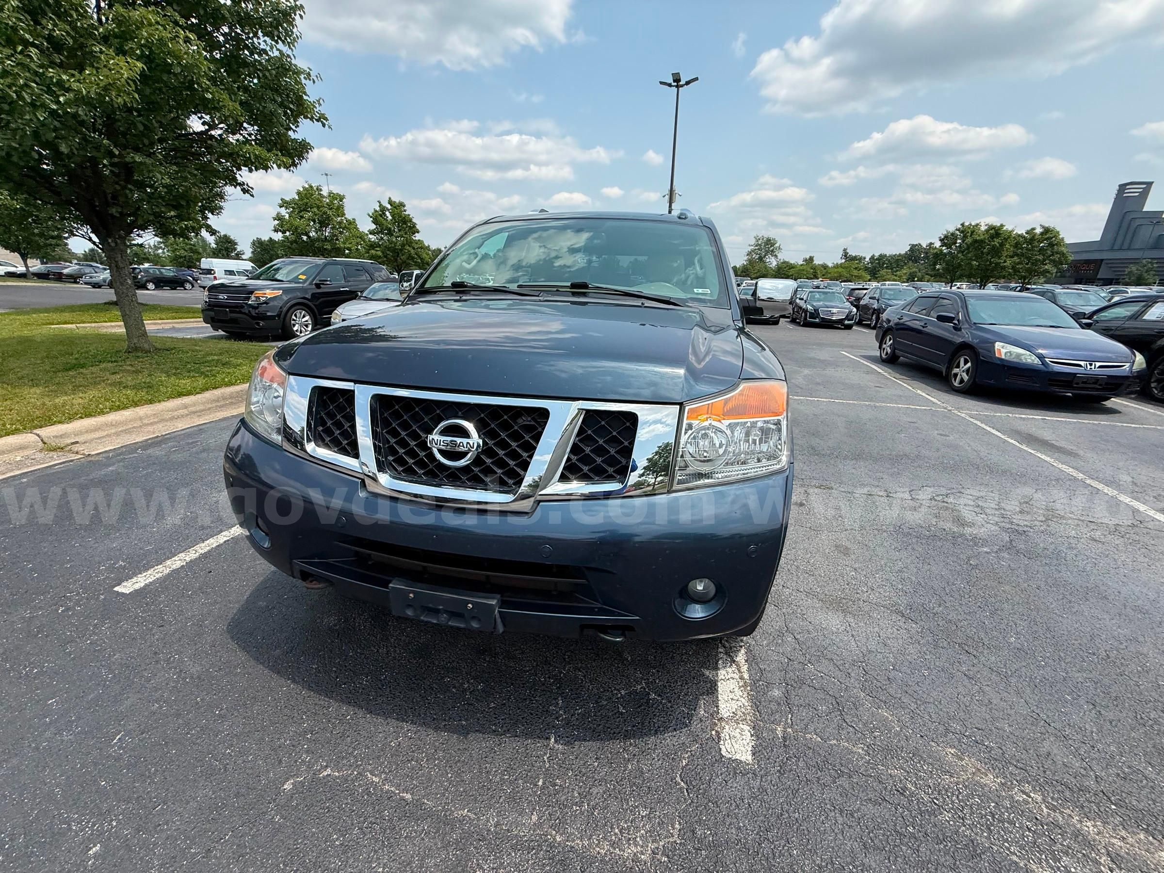 Photo of a 2015 Nissan Armada Platinum 4x4