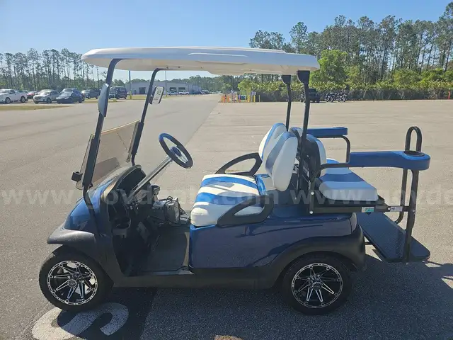 2004 CLUB CAR GOLF CART