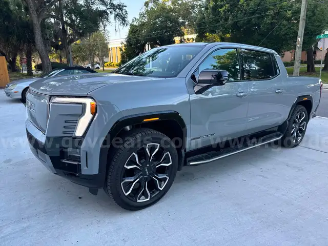 2025 GMC Sierra EV MAX *110MSRP* 440 MILE RANGE