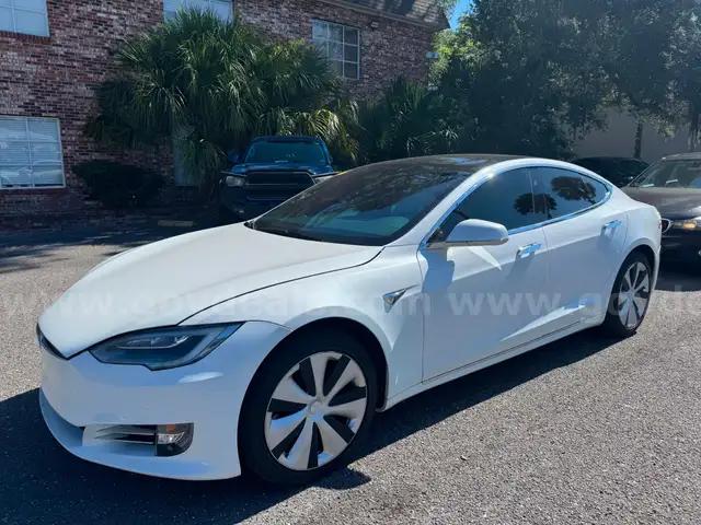 2021 Tesla Model S Long Range