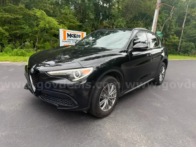 2022 Alfa Romeo Stelvio