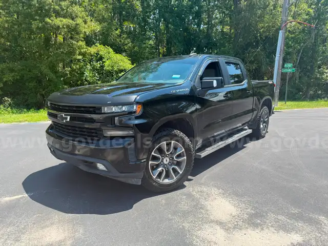 2020 Chevrolet Silverado 1500 RST Crew Cab 4WD