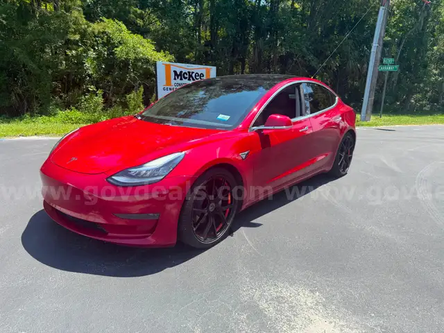 2020 Tesla Model 3 Standard Range Plus