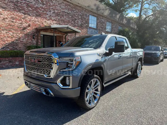 2021 GMC Sierra 1500 Denali Crew Cab Long Box 4WD