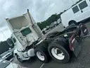 2007 Freightliner Columbia 120