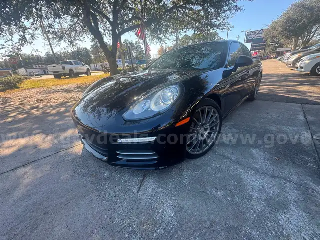 2016 Porsche Panamera