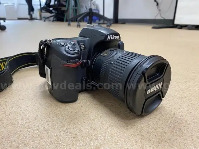 2007 Nikon D300 with Nikkor 10-24mm lens and Nikon external flash