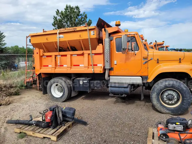 1997 International 2554