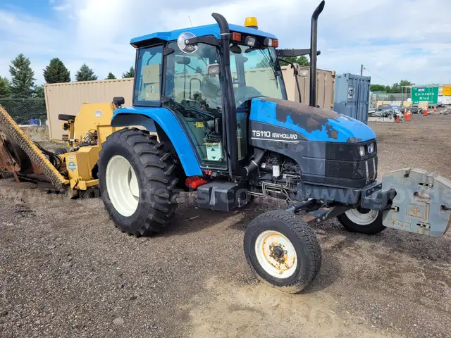 2003 New Holland TS110