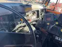 2001 International 2574