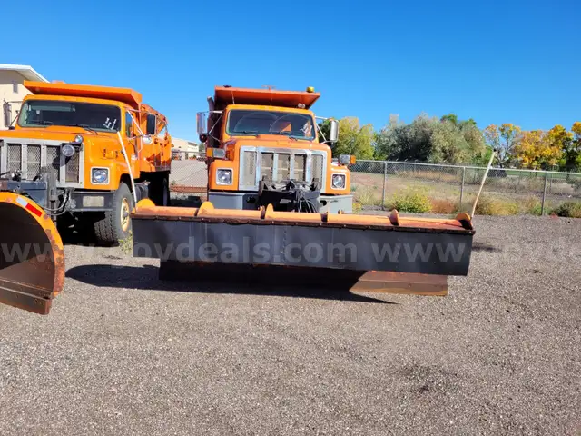 1998 International 2554