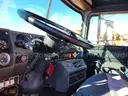 1999 Mack RD600