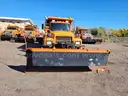 1999 Mack RD600