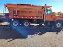 1999 Mack RD600