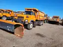 1999 Mack RD600