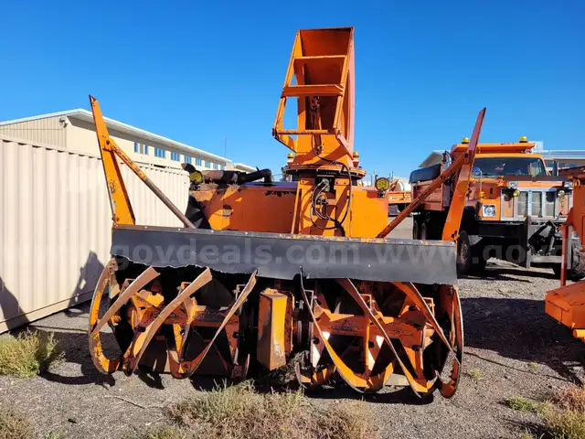 2001 Kodiak LMSC-4444120 Blower Attachment