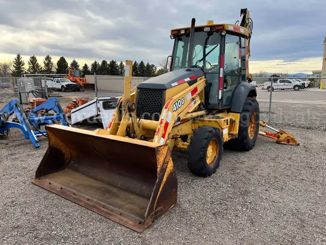 2005 John Deere 410G Backhoe