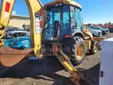 2005 John Deere 410G Loader