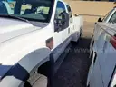 2008 Ford F-450 SD XL with utility box bed