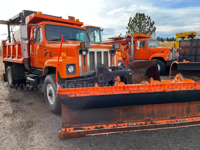 1999 International 2554 Plow Truck