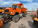 1999 Mack RD688P Plow Truck