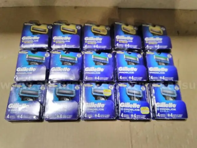 Men&#x27;s razor gillette
