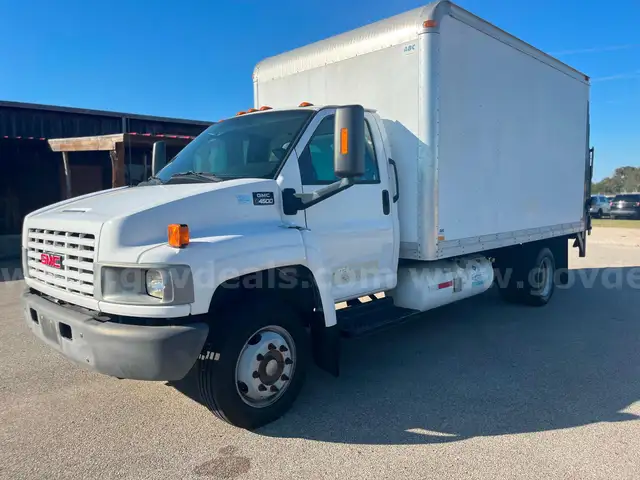 2008 GMC C4500 Box Truck