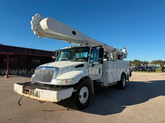 2008 International 4300 Diesel Bucket Truck