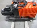 VACUUM PUMPS / COMPRESSOR