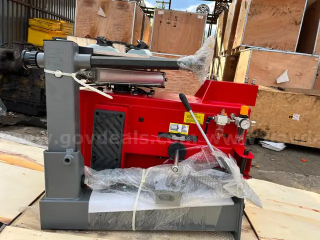 Hudson Tyre Changer &#x26; Wheel Balancer