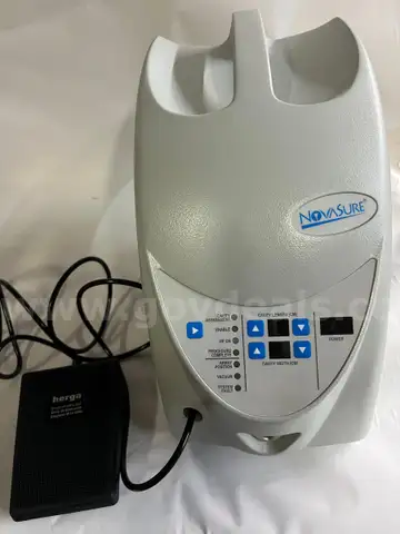 NEW OPEN BOX NOVASURE RF Controller Cavity Integrity Assessment Endometrial Ablation Model 09. With footswitch RF Meter