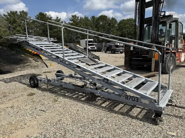 RE Atckinson MX/Crew Stair B7-16 B7-16 MX Stair