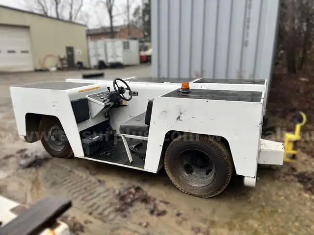 2006 Eagle TT12D Push back Tractor