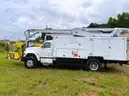 1997 FMC / FORD FMC LMD 2000 1997 FMC LMD2000 Enclosed Basket Deicer Truck - Type 1 &#x26; 4