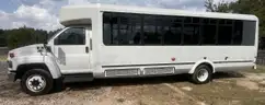2006 Chevrolet C5V042 30 Passenger Bus
