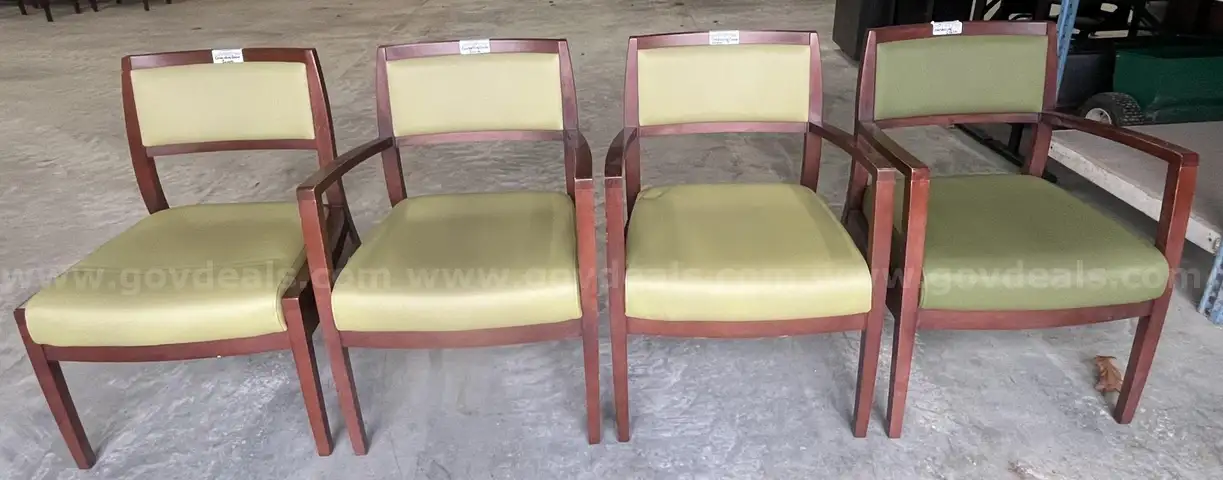 Lot of 4 Green Chairs