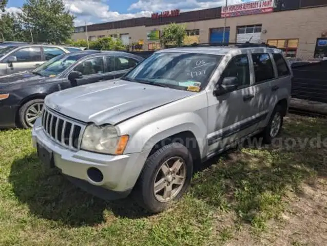 2005 Jeep Grand Cherokee Laredo 2WD